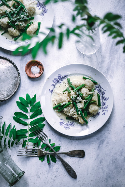 Rustiikkiset gnocchit pavuilla